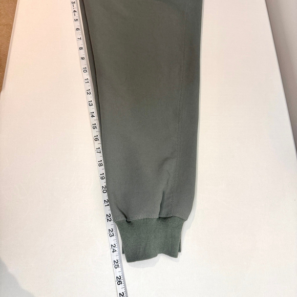 Wilfred Buffon Jogger Pants Women's Size XS Green Olive Crepe - Picture 12 of 13